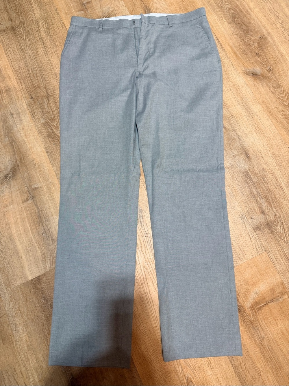 jf j.ferrar Light Gray Men's Dress Pants - Straight Leg